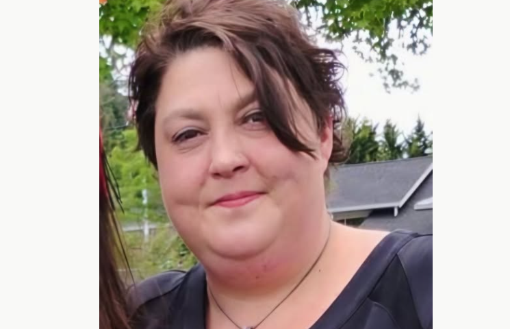 In Loving Memory: Stacy Stroup of Shelton, Washington, Cherished Wife and Mother, Passes Away Suddenly